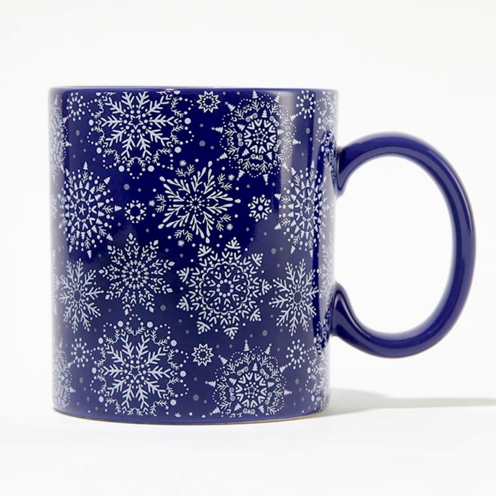 Chic & Tonic Blue Snowflake Mug - NWT